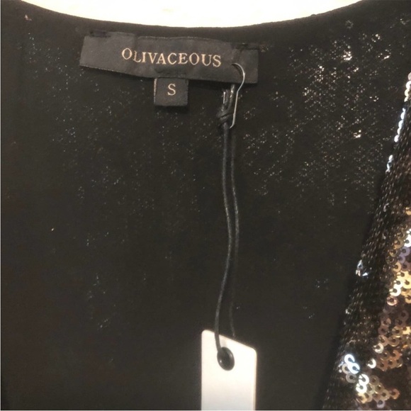 NWT VICI sequin twist front sleeveless top… - Picture 3 of 5